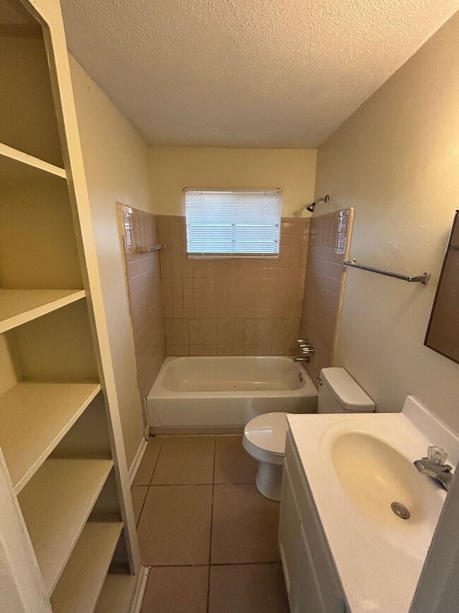 Photo - Moss Point 3 Bedroom