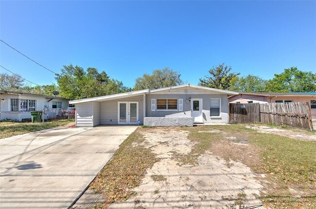 Photo - 10928 N 15th St House