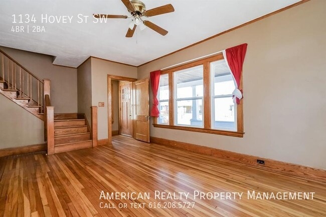 Photo - 1134 Hovey St SW