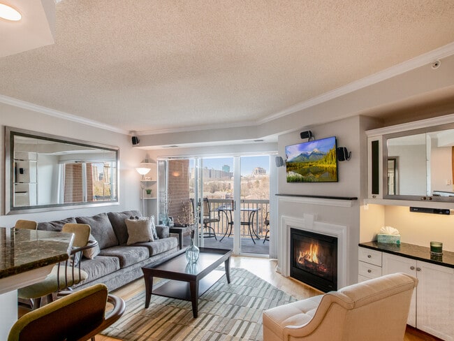 Building Photo - 3101 N Hampton Dr Unit 1009 Rental