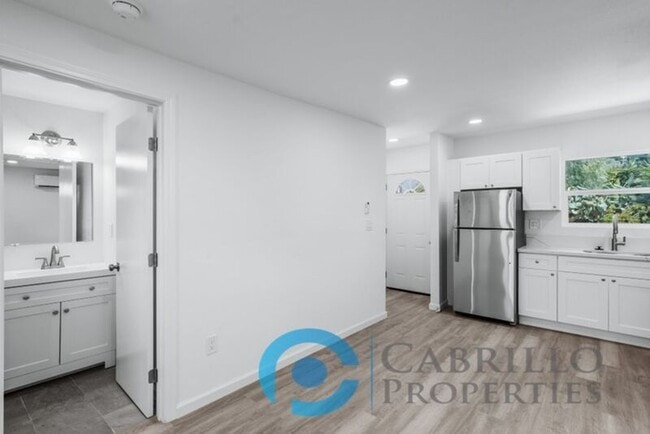 Photo - 2527 Tuberose St Unit 1