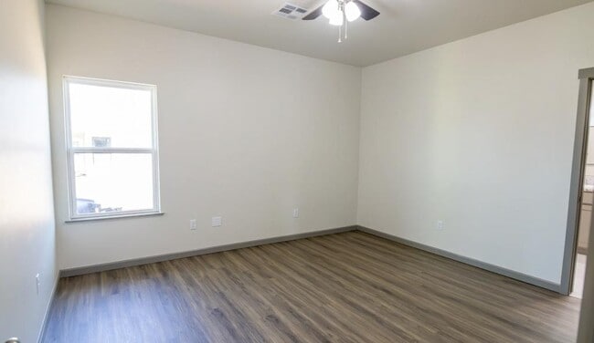 1 Shamrock Cir