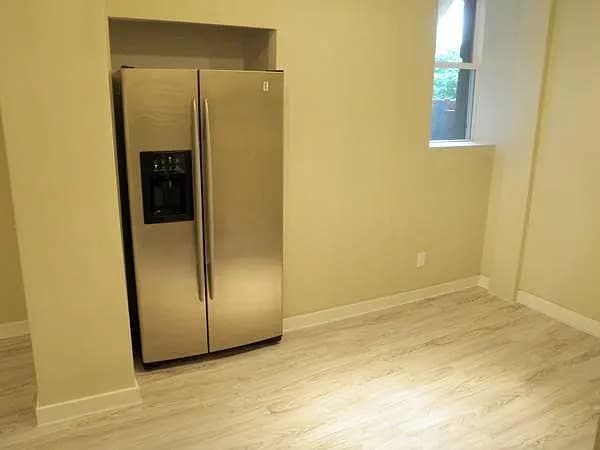 Photo - 1818 La Salle Ave Unit 7