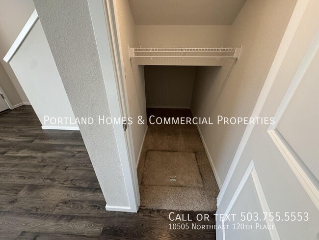 Photo - 10505 NE 120th Pl