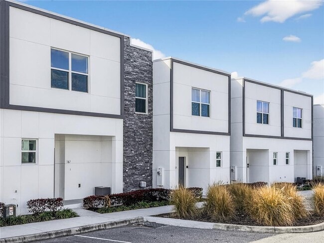 Photo - 367 Famagusta Dr