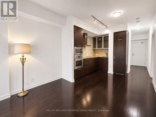 Photo - 14 York St Unit 4309