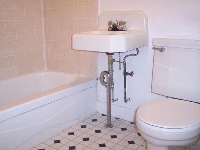 Photo - 110 Willow St Unit 2
