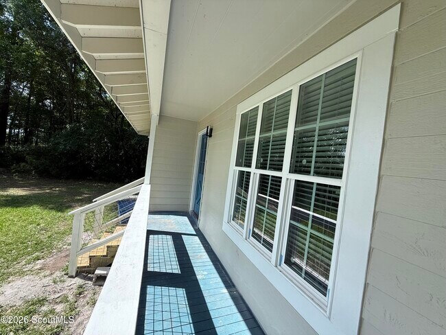 401 New Sterling Rd
