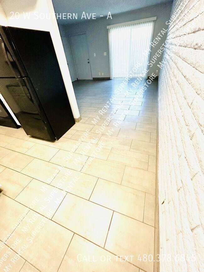 Photo - 20 W Southern Ave Unidad A