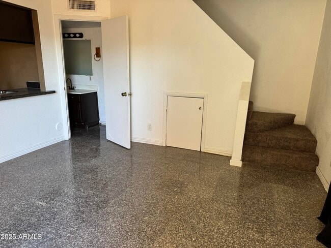 Photo - 6302 N 64th Dr