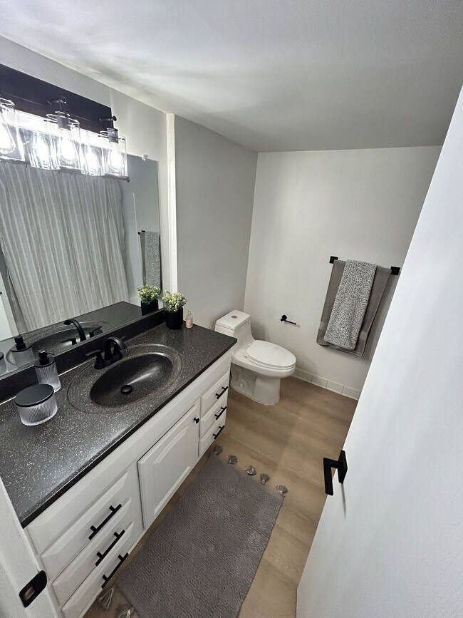 Willow Tree Apartments For Rent in Southfield, MI