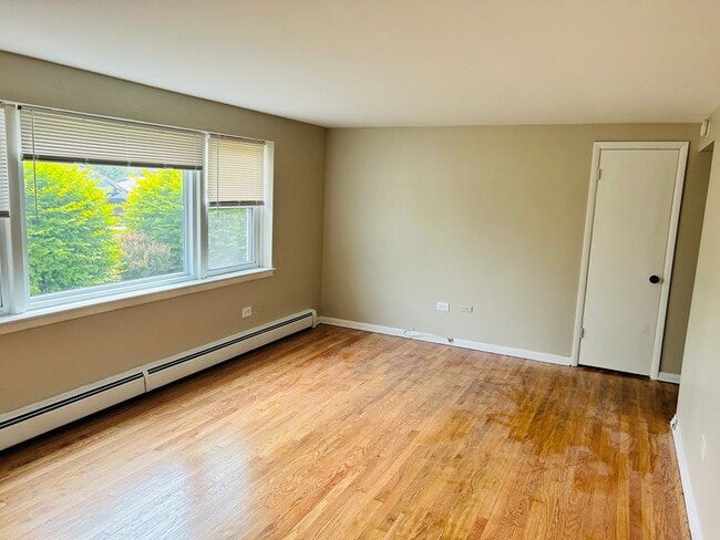 Photo - 3146 Ridgeland Ave Unidad 2E