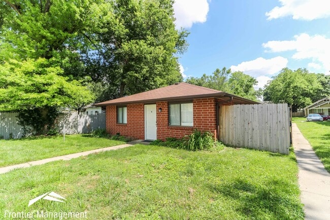 Photo - 1510 Houston St Unit B