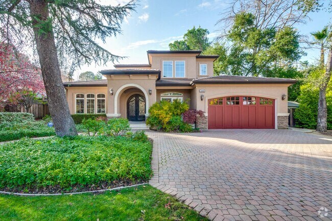 Building Photo - Exquisite Luxury Home in Saratoga!