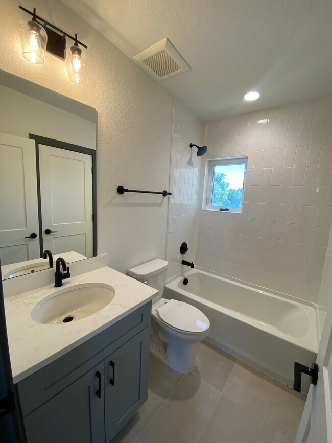 Photo - 3569 S Pennsylvania St