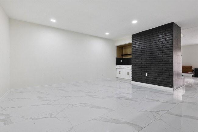 Photo - 6814 Loch Langham Dr