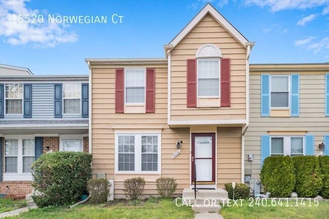 Building Photo - 15520 Norwegian Ct