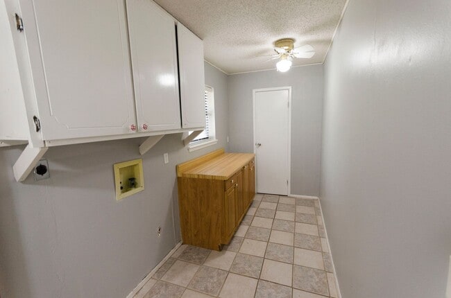 Photo - Wonderful Country Living close to town COMING SOON!