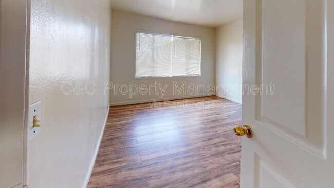 Photo - 230 Montecito Ave Unit 4