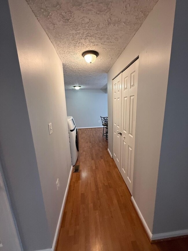 Photo - 8302 White Star Ct