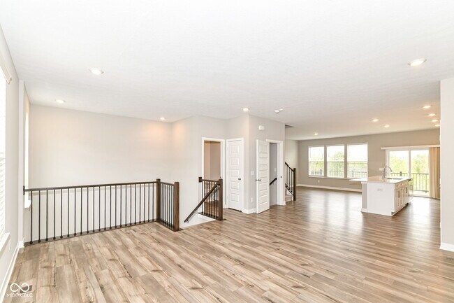 6872 Sunstone Pl