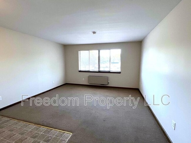 Photo - 65 East St Unit 11