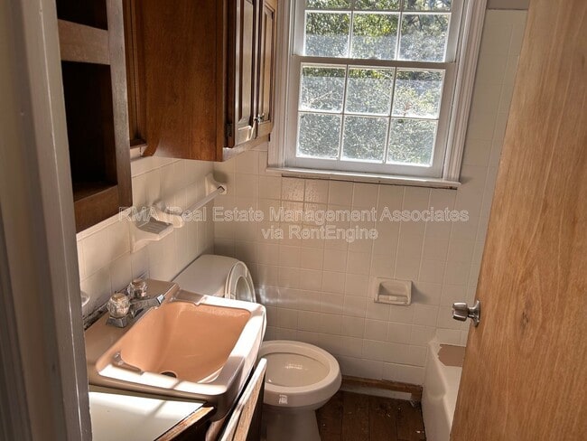 Photo - 1532 Meriwether St