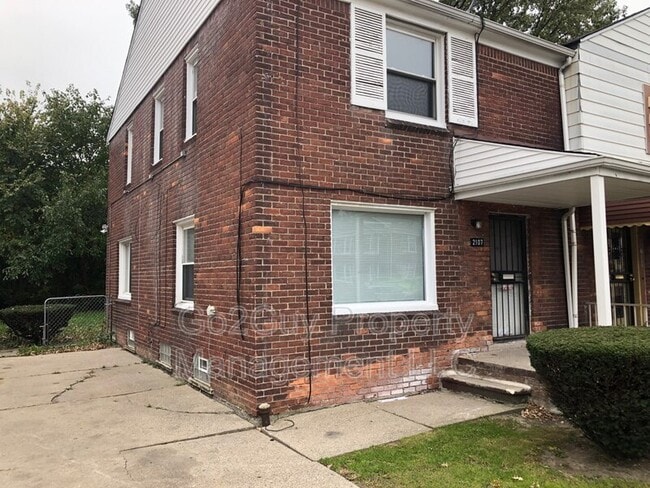 Photo - 2107 Ewald Cir