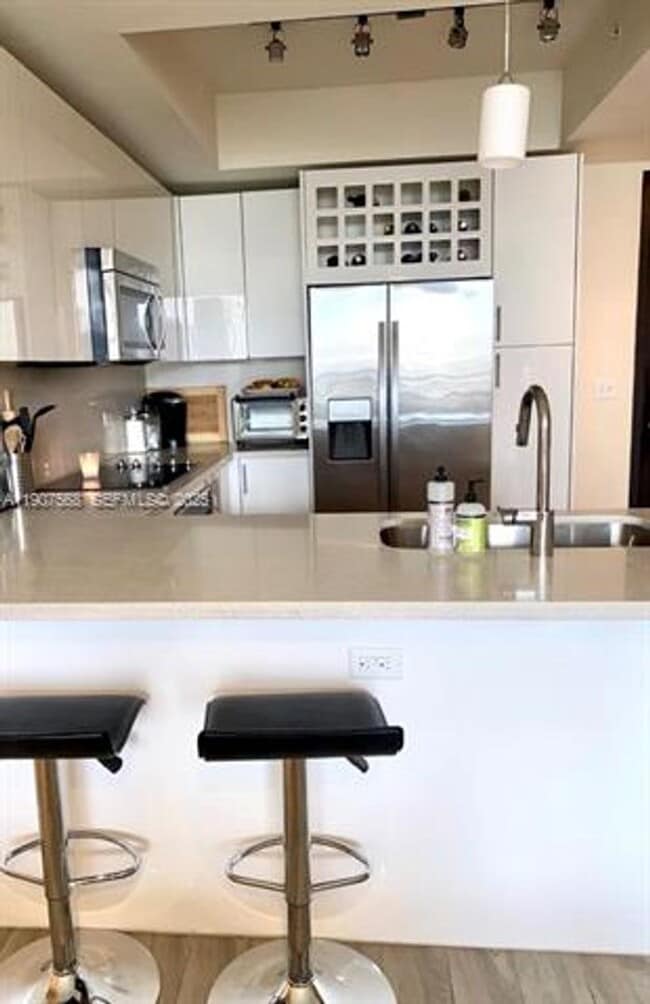 Photo - 999 SW 1st Ave Unit 999 SW 1st Ave 1407