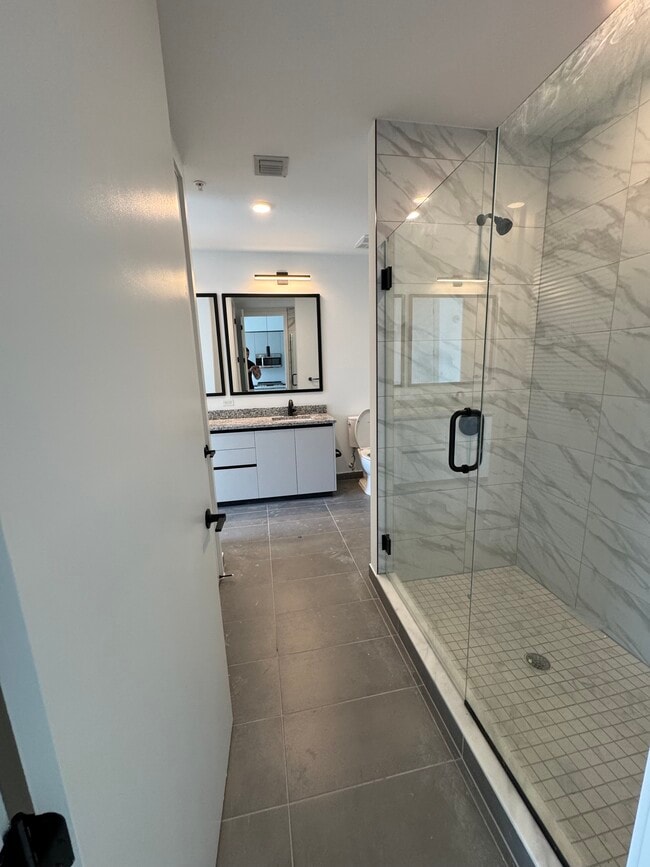Photo - 2372 NE 172nd St Unit A8