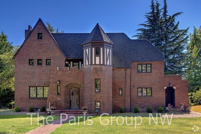 Building Photo - Amazing 1932 Blue Ridge Castle * Stunning ... Rental
