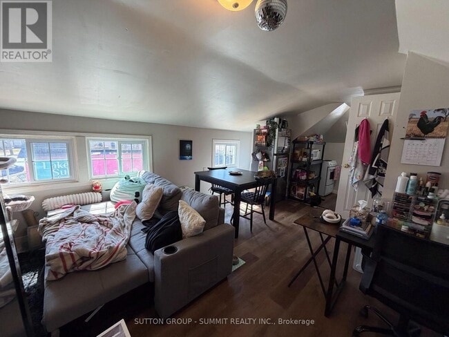 Photo - UPPER - 155 1/2 LAKE STREET