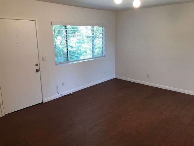 Photo - 612 Washington Blvd