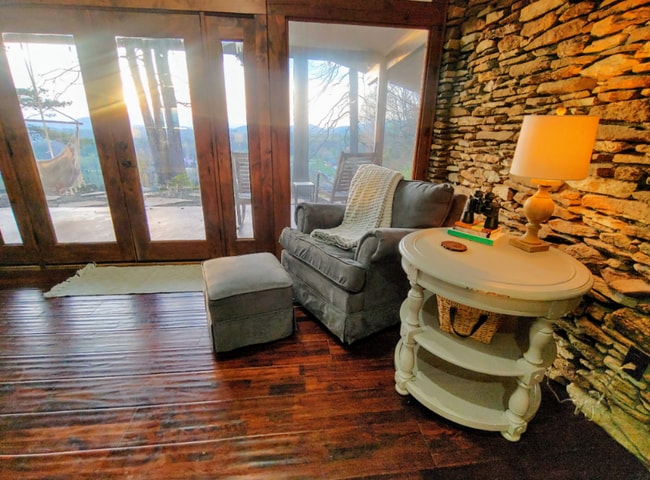 Photo - 519 Chestnut Gap Rd