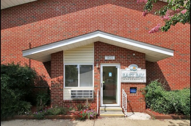 Photo - East Bay Apartments