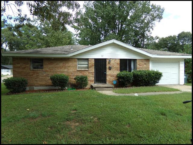 Building Photo - 48 S Wakefield Dr