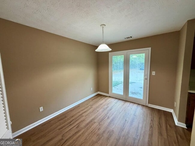 6696 Chupp Rd