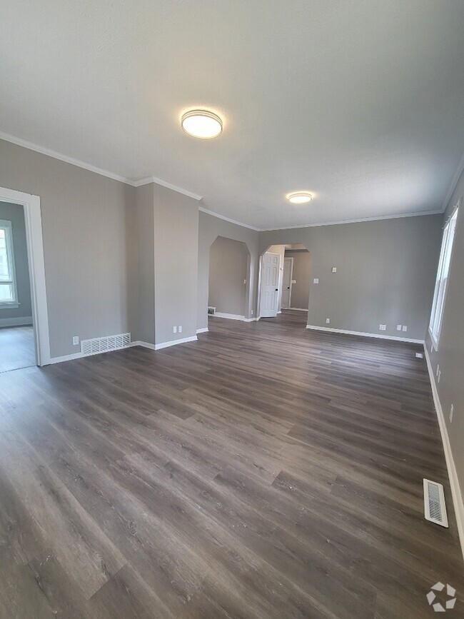 Building Photo - 2506 Avenue D Rental
