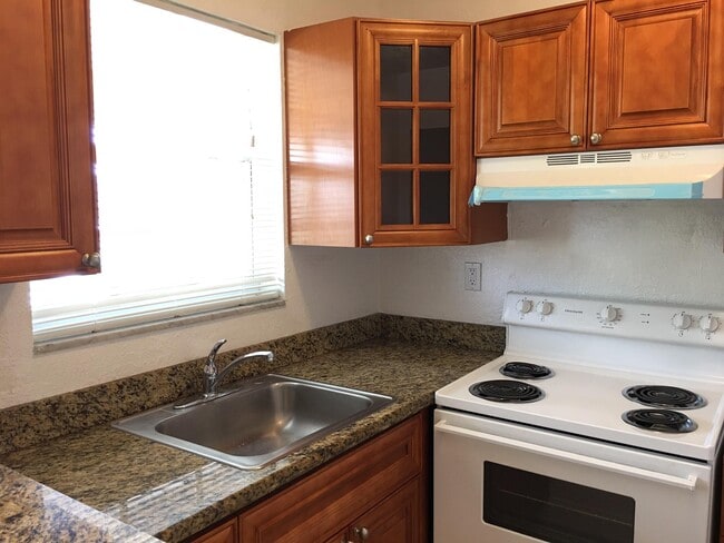 Photo - 1820 NE 56th St Unit 5