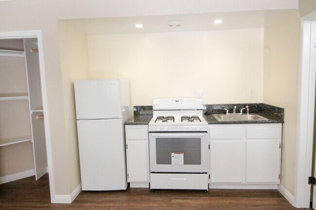 18315 Malden st.