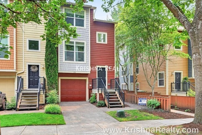 Photo - 2114 NE Sheffield Ave