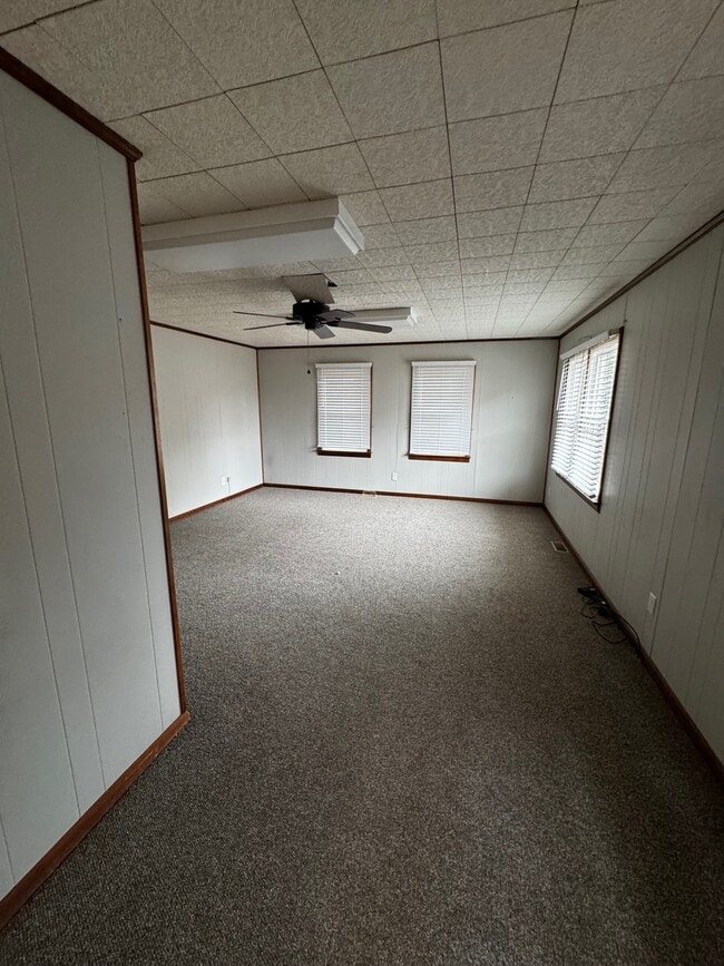 Photo - 114 Windsor Dr