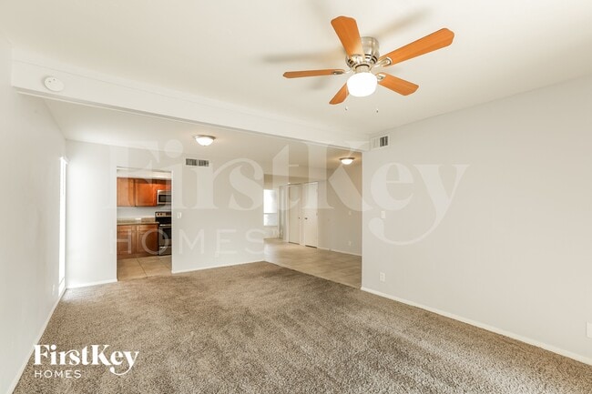 Photo - 9631 N 35th Dr