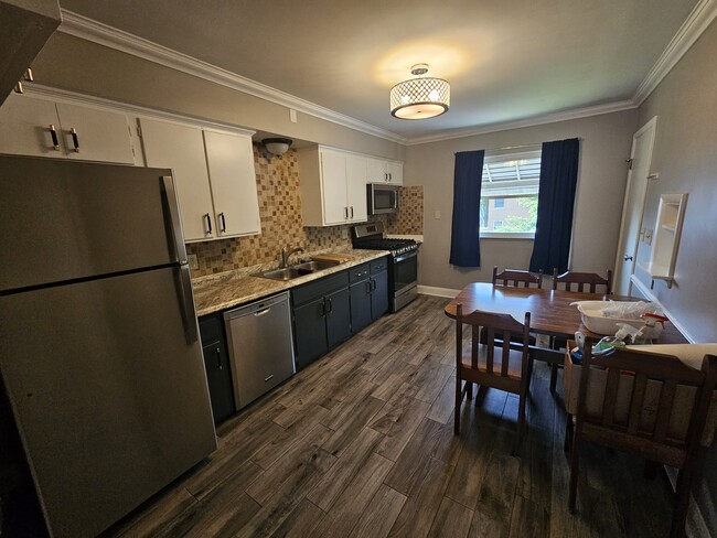 Photo - 1788/90 Tanglewood Unit 1790