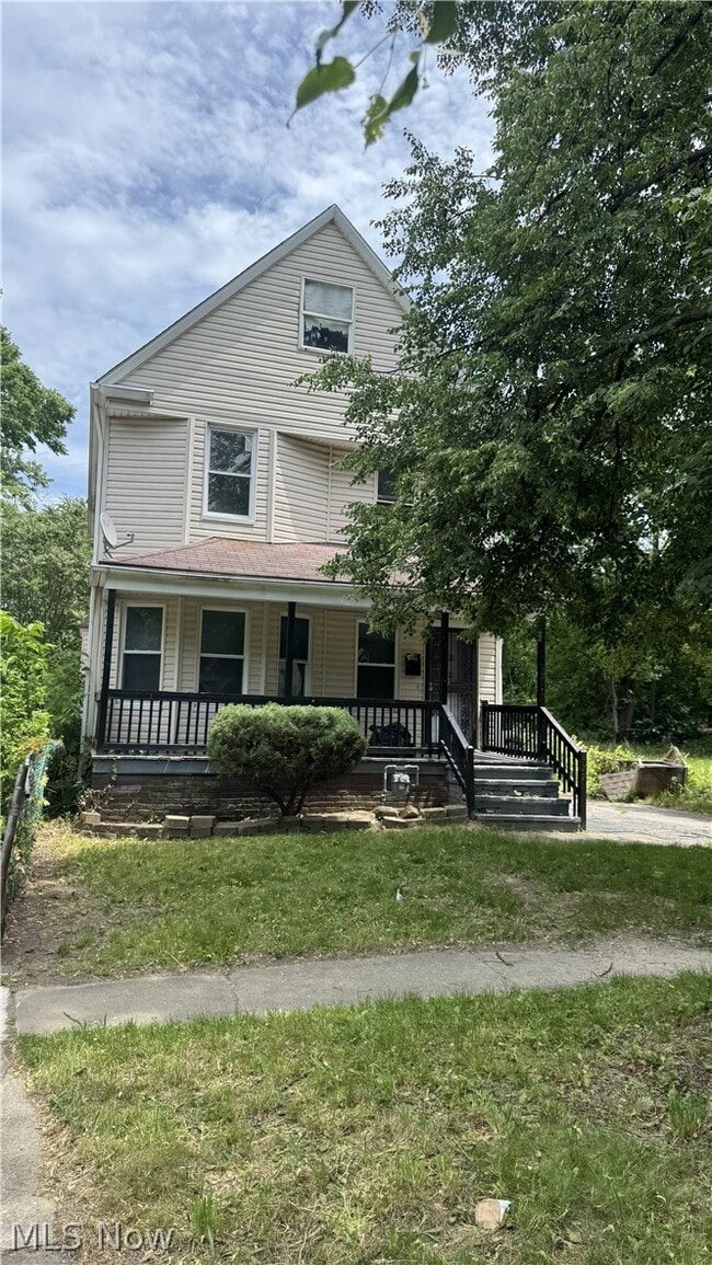 Building Photo - 927 E 146th St