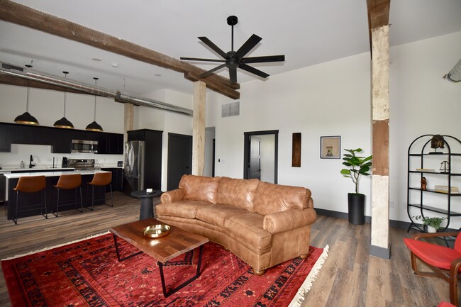 The Historic Saunders Seed second floor has been renovated into three fully furnished apartments. - 101 W Broadway St Apartments