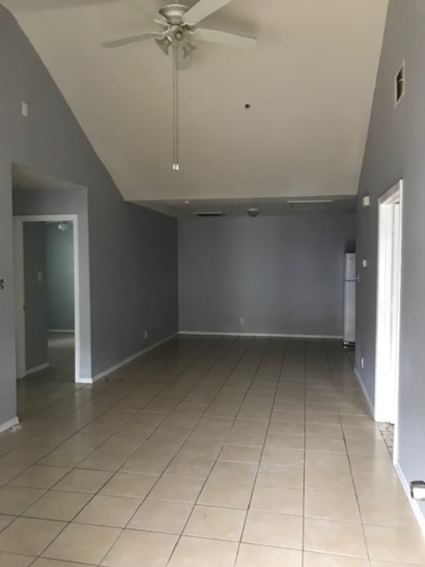 Photo - 7625 Windsor Oaks