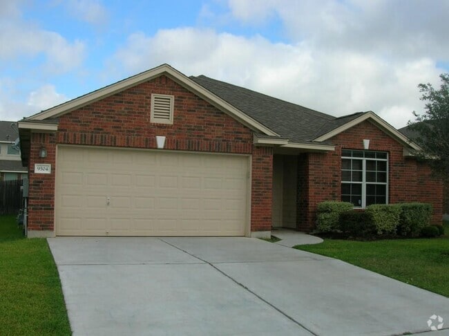 Building Photo - 9504 Castle Pines Dr Rental