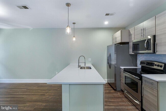 Photo - 1219 K St NE Unit 202