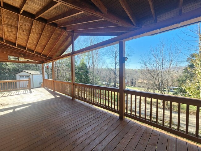 Photo - Well Maintained Swannanoa Rental! 2 BEDROOM/2 BATHROOM + BONUS ROOM